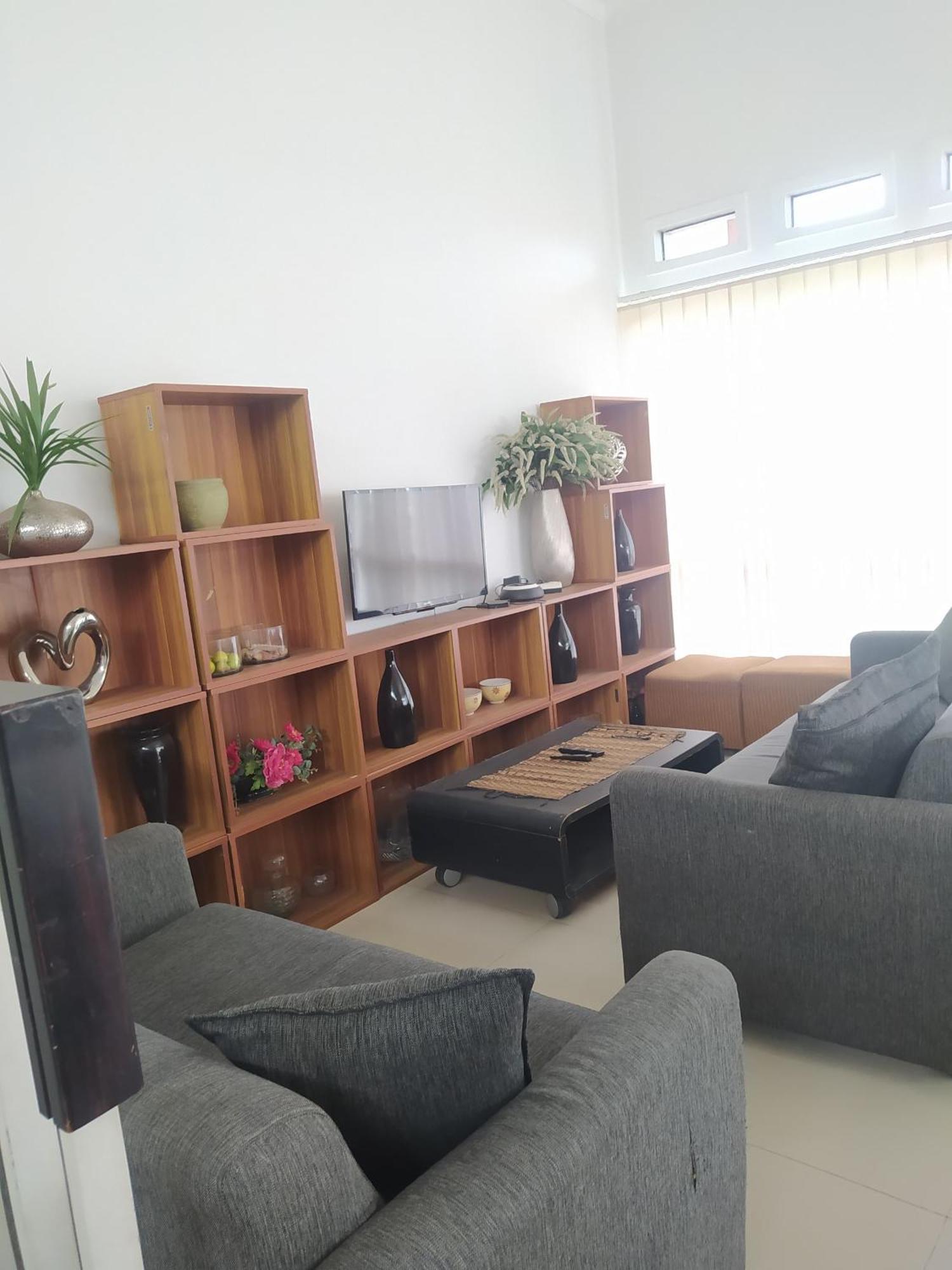 Villa Padasuka Raisa By Grorental Bandung Ngoại thất bức ảnh