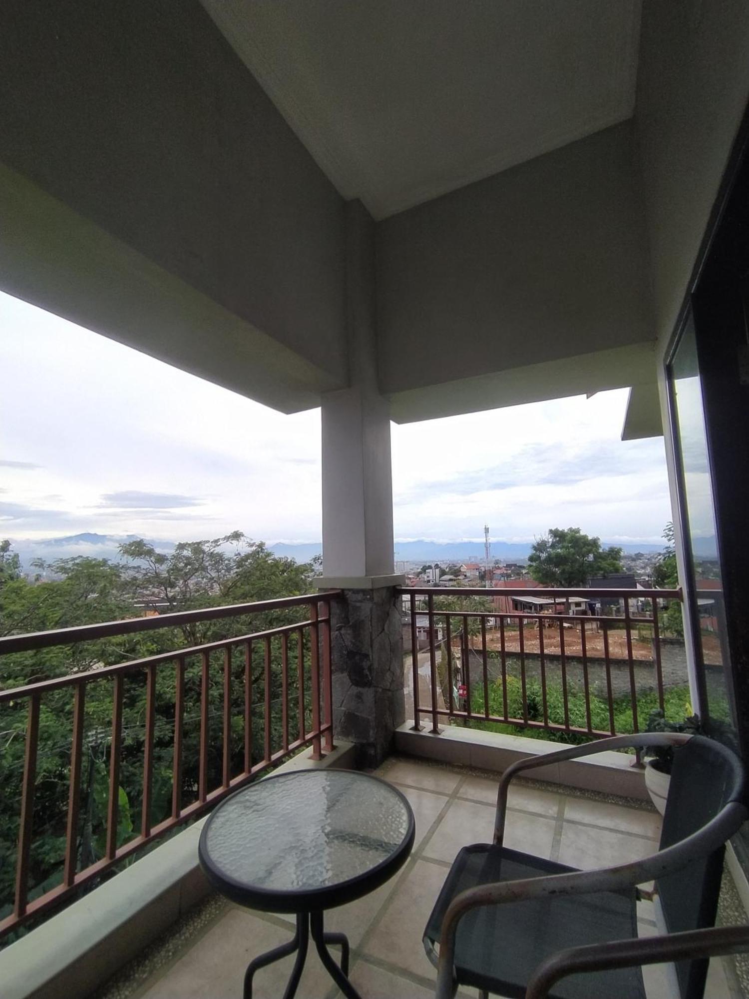 Villa Padasuka Raisa By Grorental Bandung Ngoại thất bức ảnh