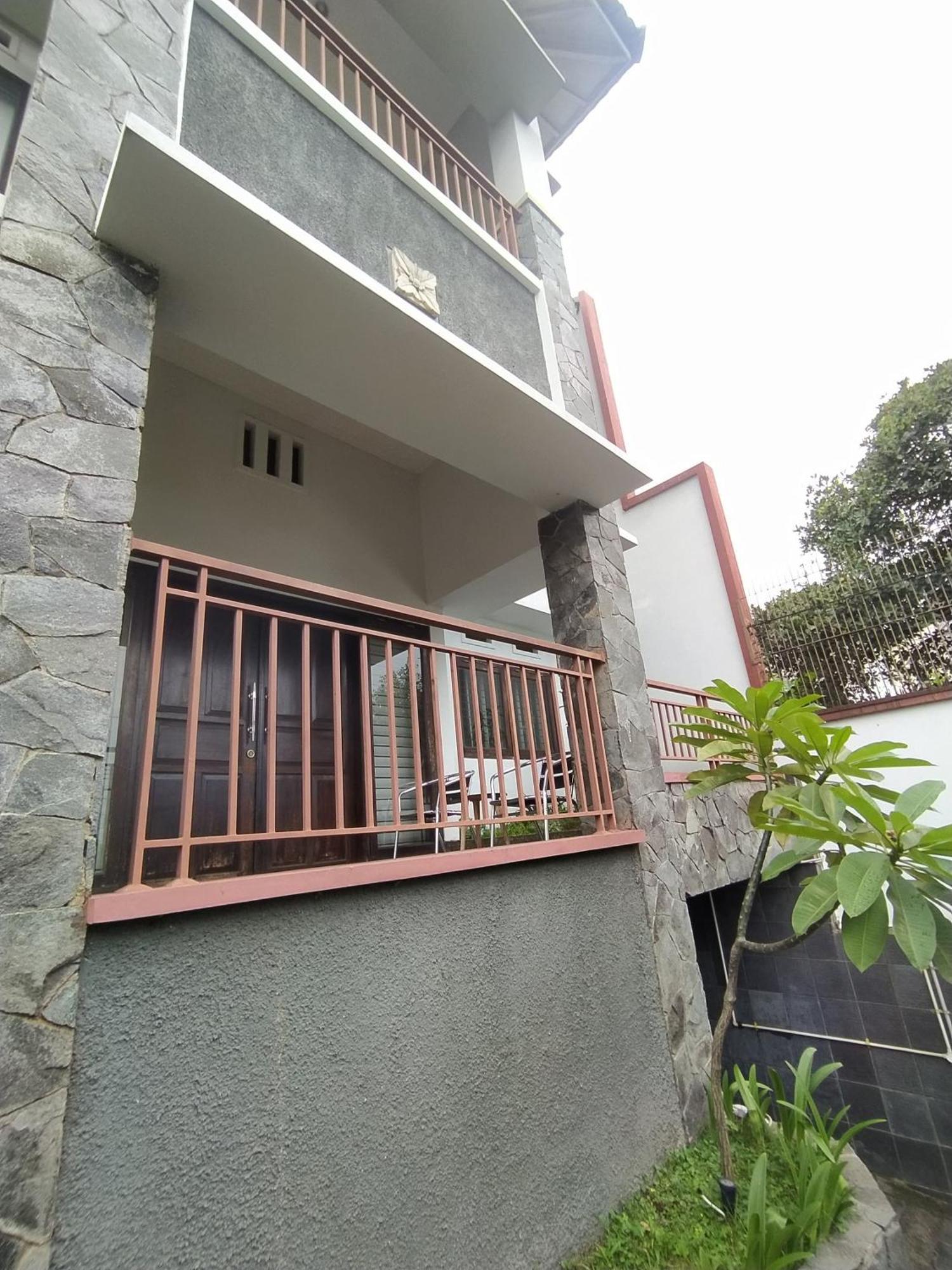 Villa Padasuka Raisa By Grorental Bandung Ngoại thất bức ảnh
